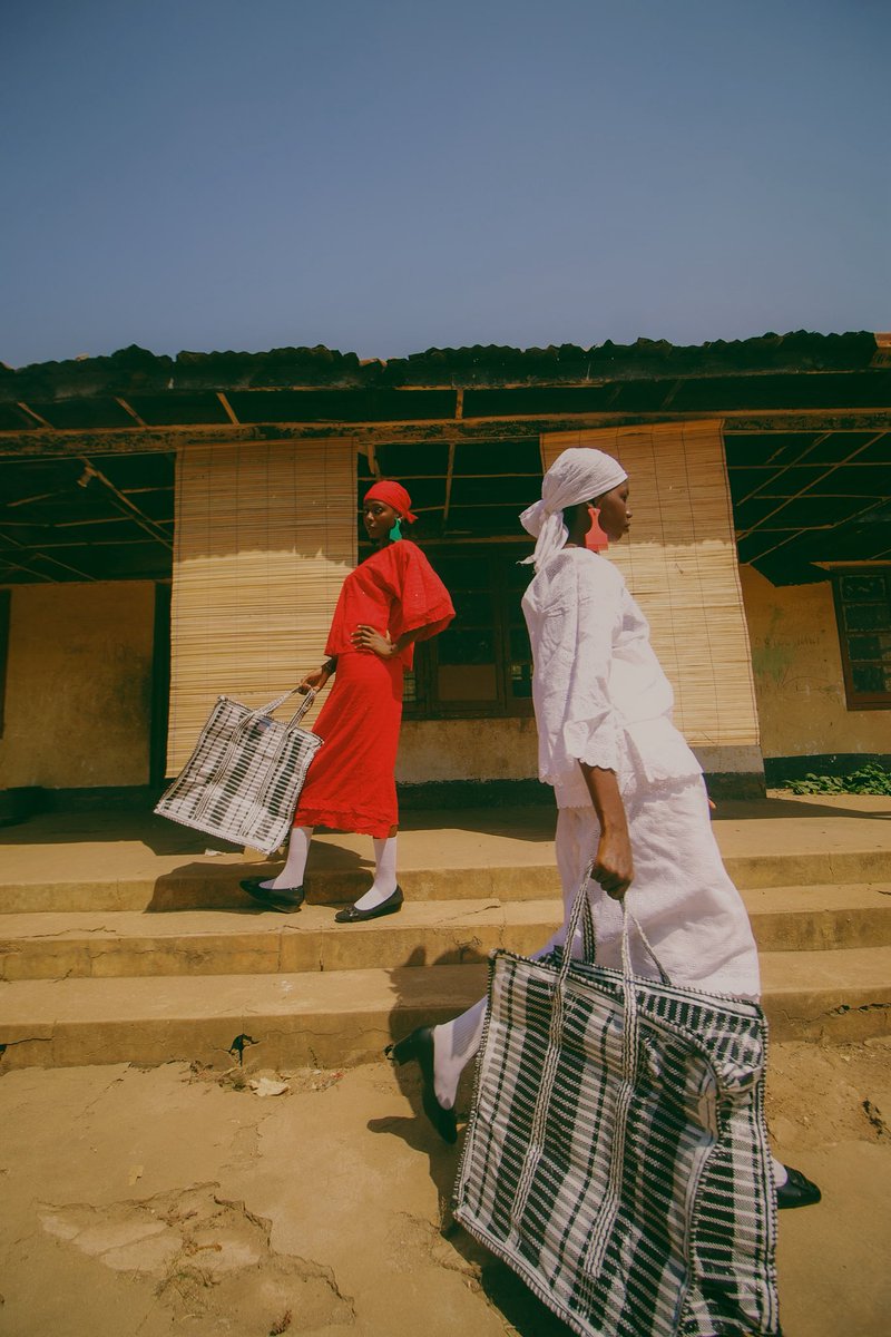 Reminiscing the 1983 Experience
(Ghana Must go)
photographed by me
creative director: <a href="/xero_axis/">dokun olayinka</a>