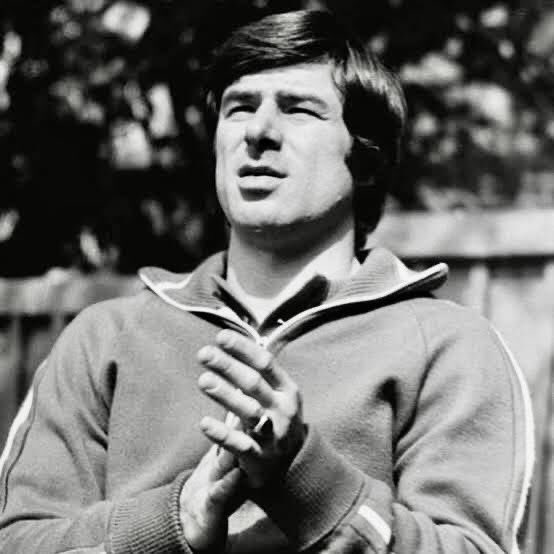 sohi1962's tweet image. 14 января 1948 г. родился легендарный и любимый Валерий Харламов !