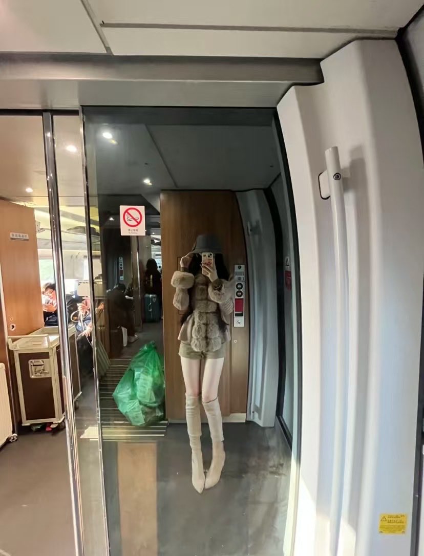 不吃香菜 tweet media