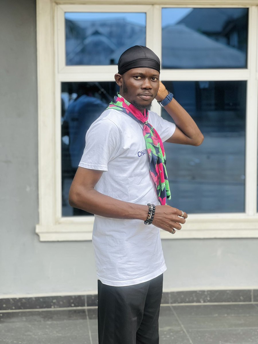 Effiong G Victor. tweet media