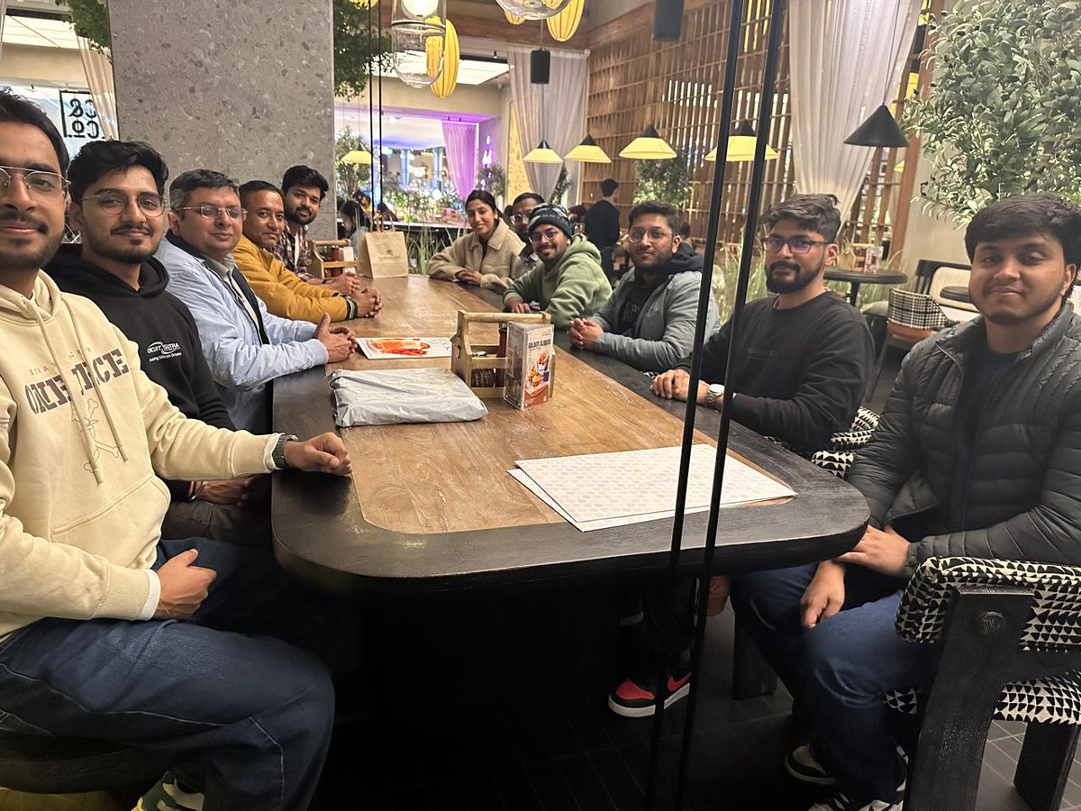 adiitrack's tweet photo. Some days are to be missed but many days to remember with @CircuitSutra SoC Modelling Team 💛.

#farewell #teamlunch #csutra #systemc https://t.co/5vqvgdW3gO