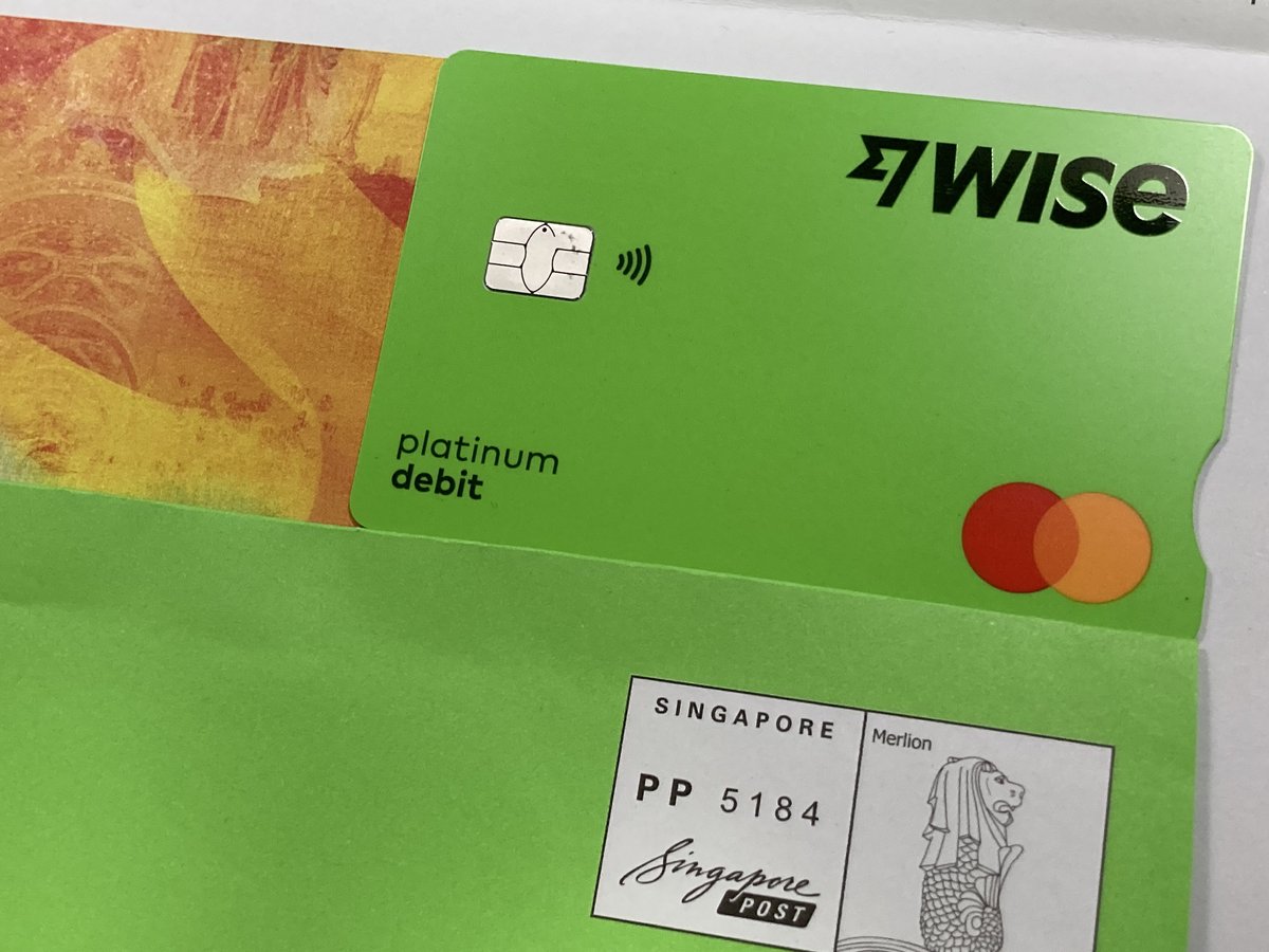 2026年カード2枚目 Wiseデビットカード シンガポールからエアメールで届いた IDAREとどっちがいいか悩みどころ