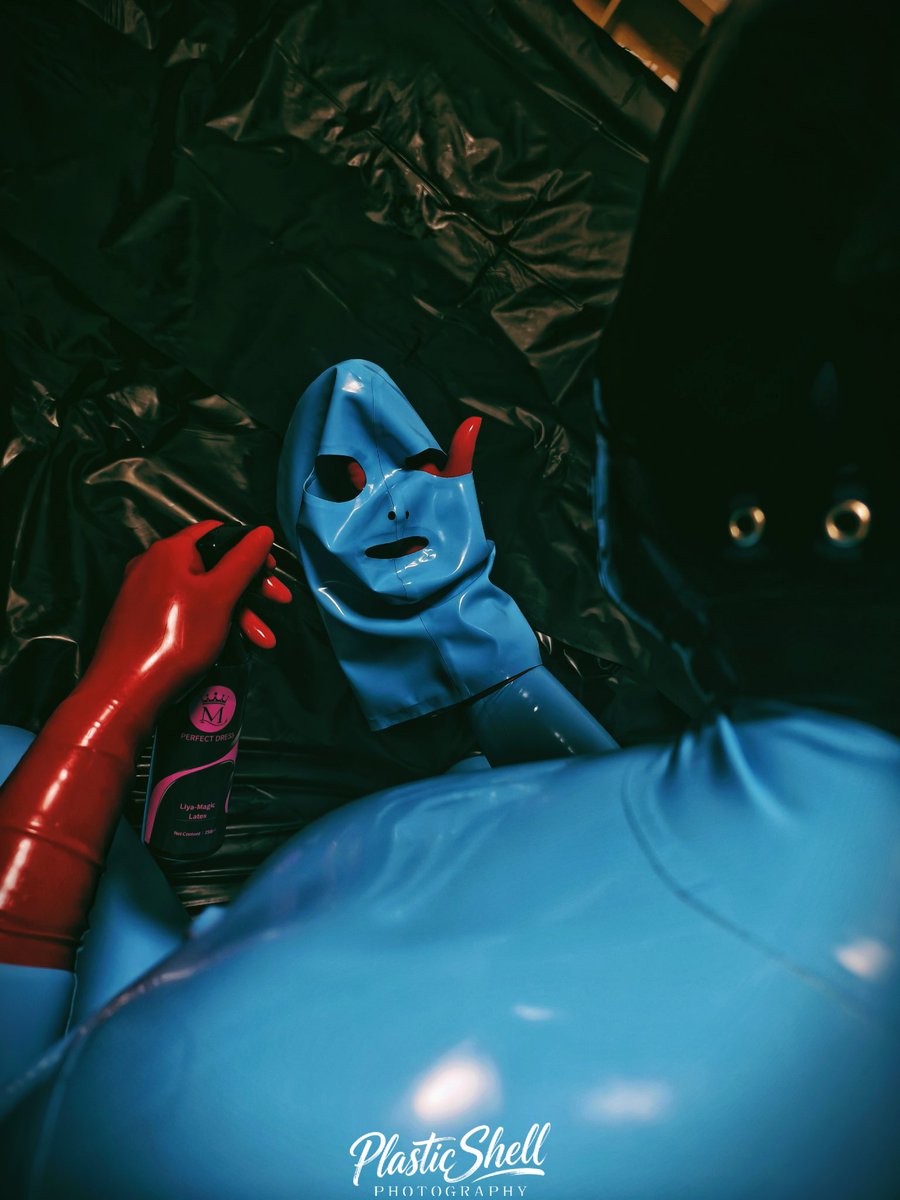 塑料壳 tweet media