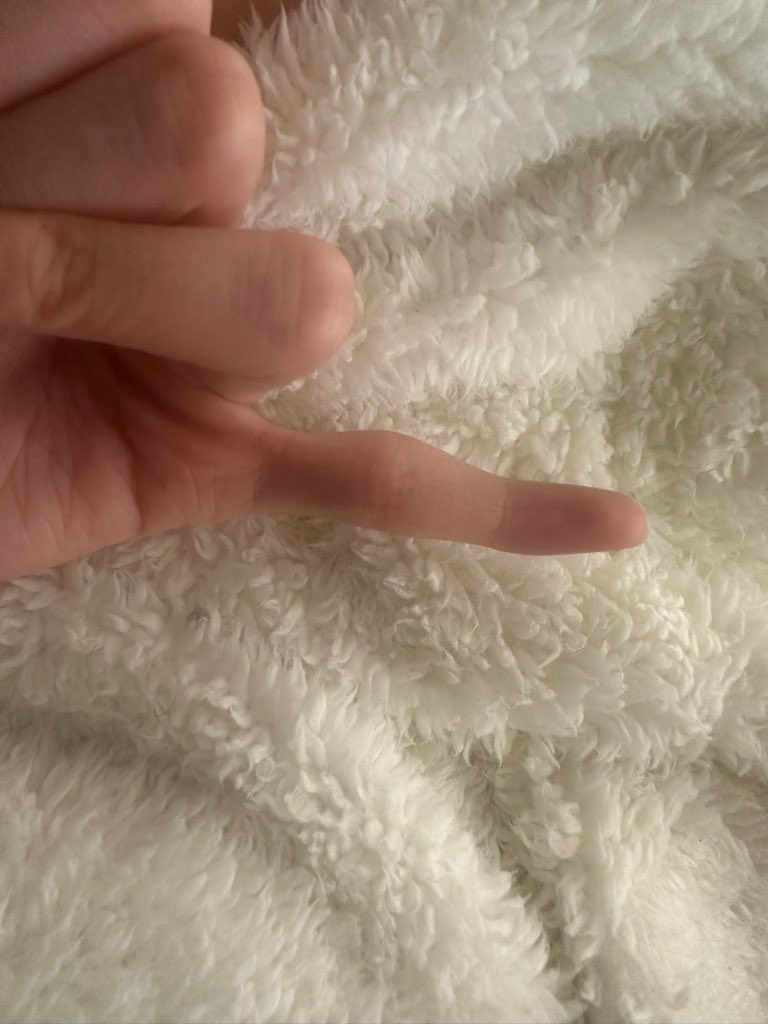 AngelssBecky's tweet image. 🤯