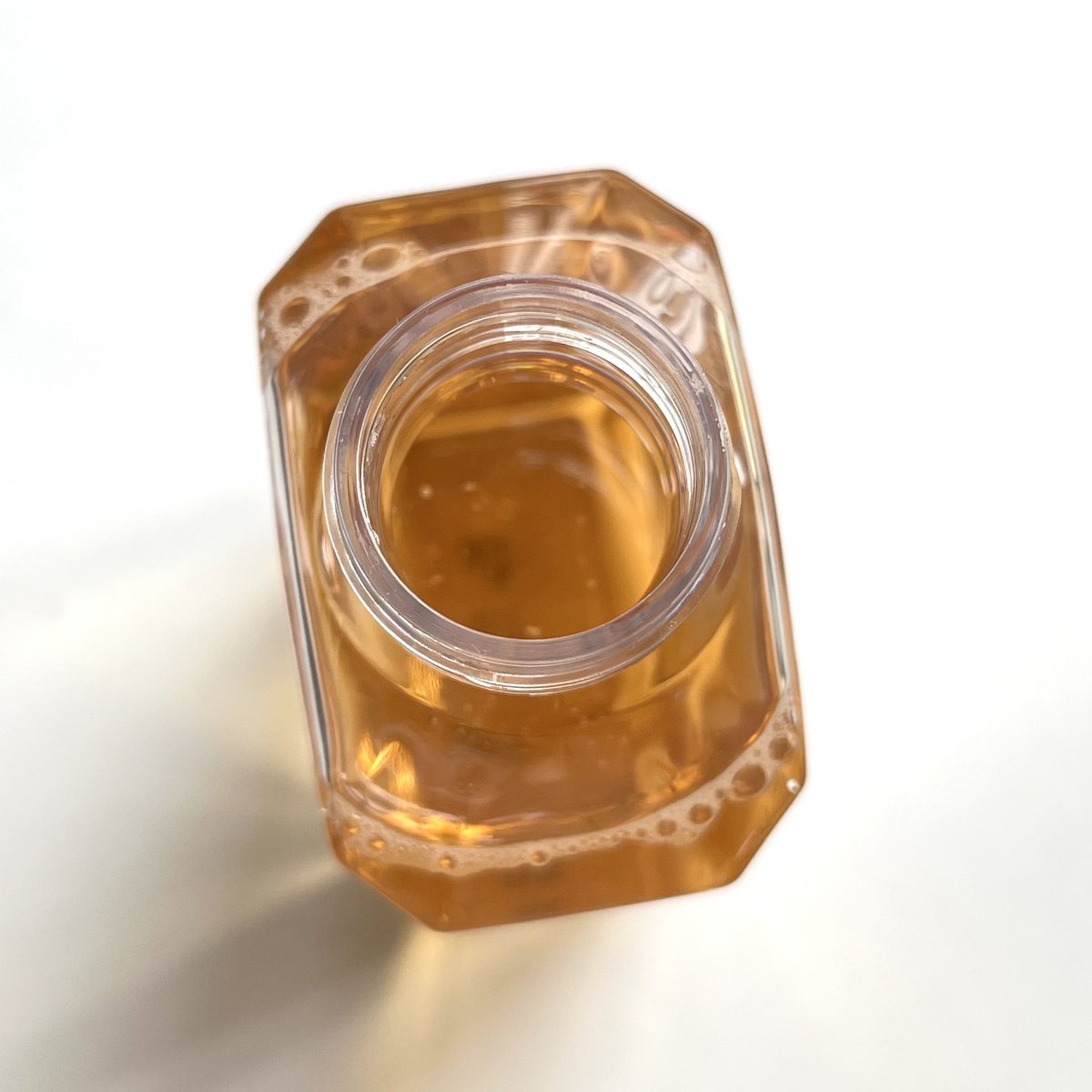 sekarrhmp's tweet image. finally found a mouthwash actually works all day long — tanpa rasa kebakar .. Tigalab Propolis Mouthwash gentle dan dentist approved 🤝🏻