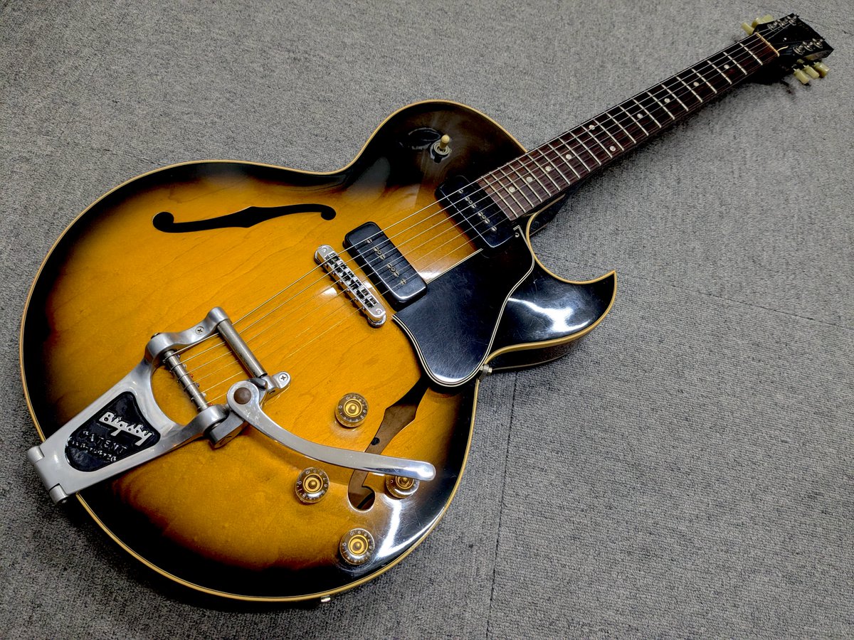 入荷情報!!】 Gibson ES-135 1996年製を中古委託品でお預かりしました