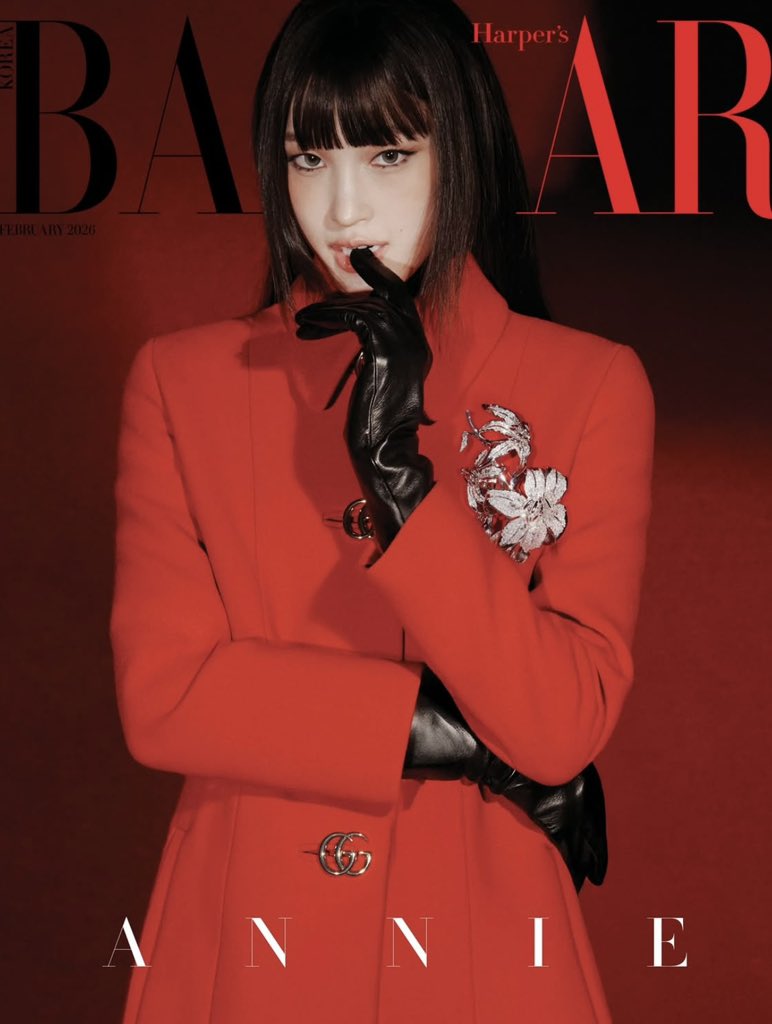aboutadp's tweet image. ANNIE x GUCCI for Harper’s BAZZAR Korea February Issue's cover.