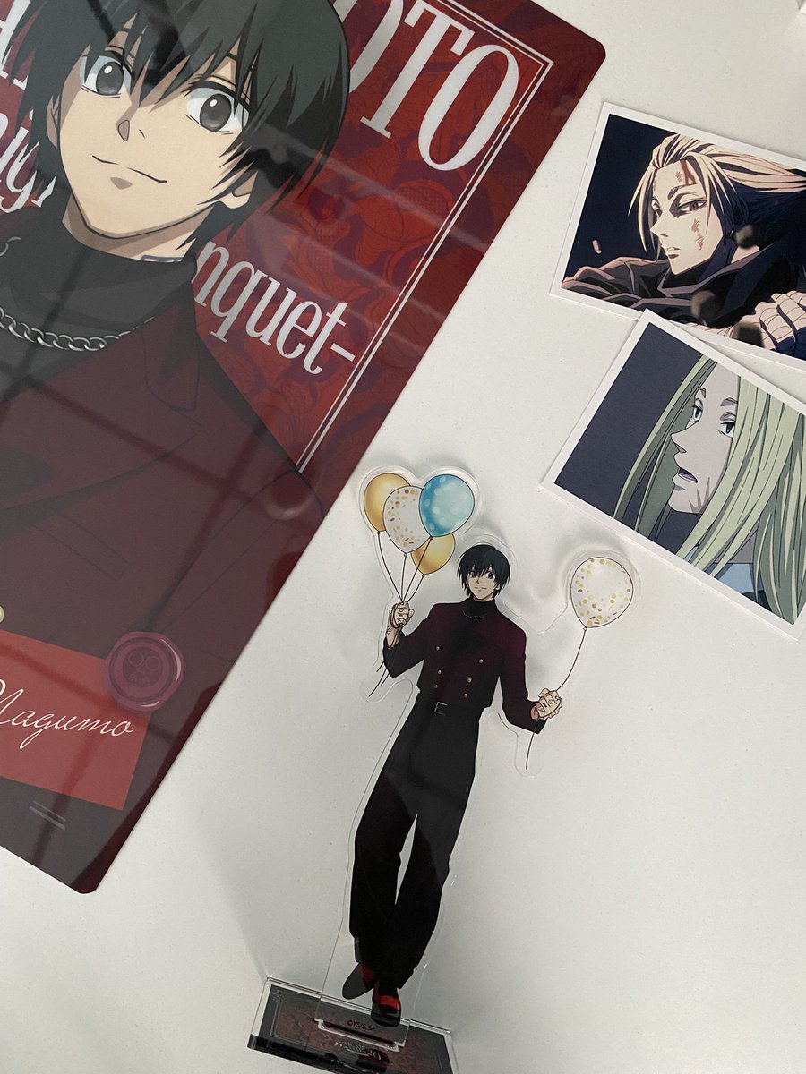 chulerbcat's tweet image. 🍷🗡️💡