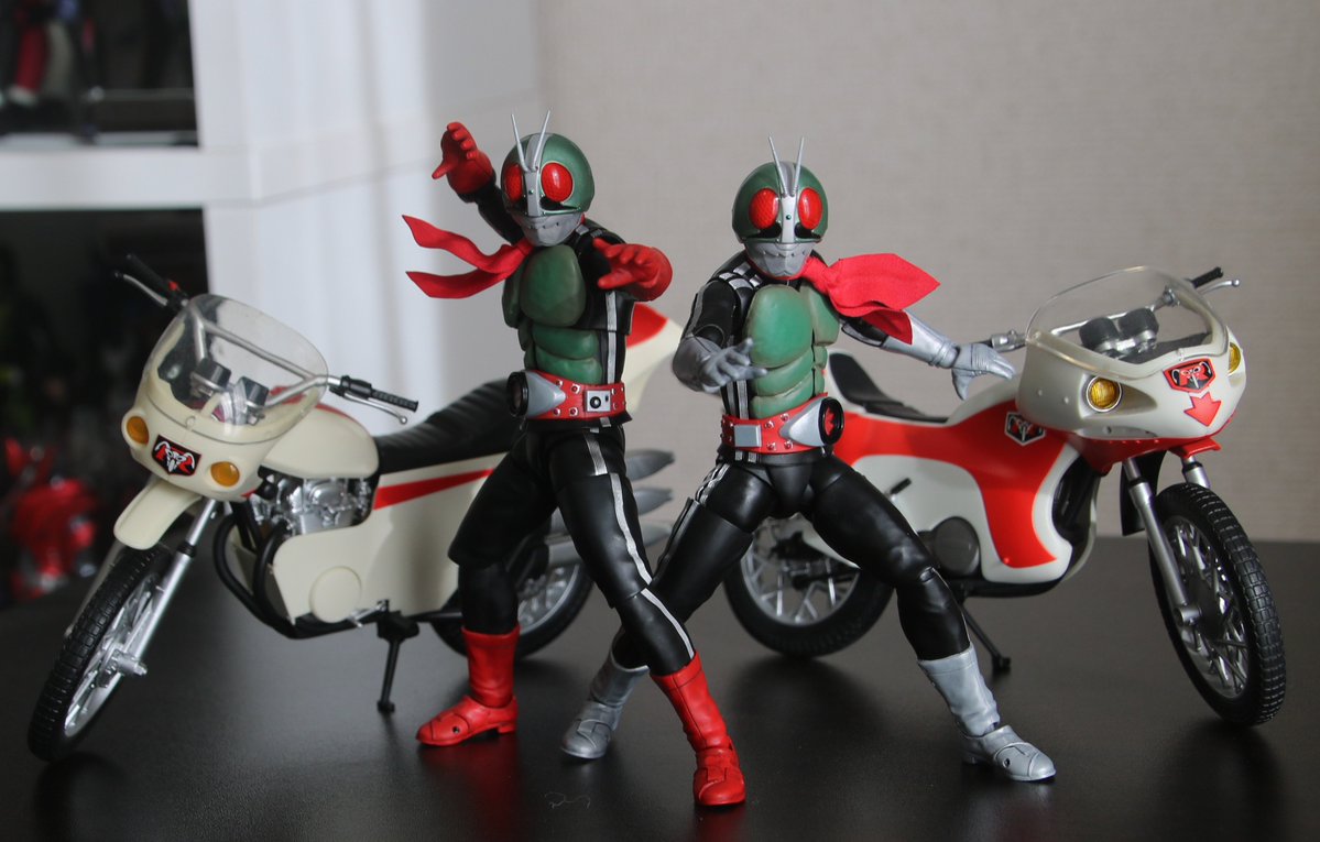 rider_vento2's tweet image. 2号が改造サイクロンなら1号は新サイクロンは初期版で飾る