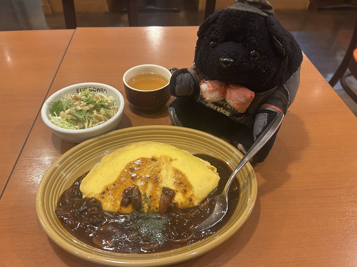 rshigematsuAB7's tweet photo. 晩ゴハンはEggBoardでハヤシビーフオムライス!
いただきま〜す!
#EggBoard https://t.co/5rUnZXKS97