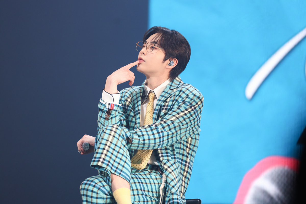 knockknock0408's tweet image. XIUMIN