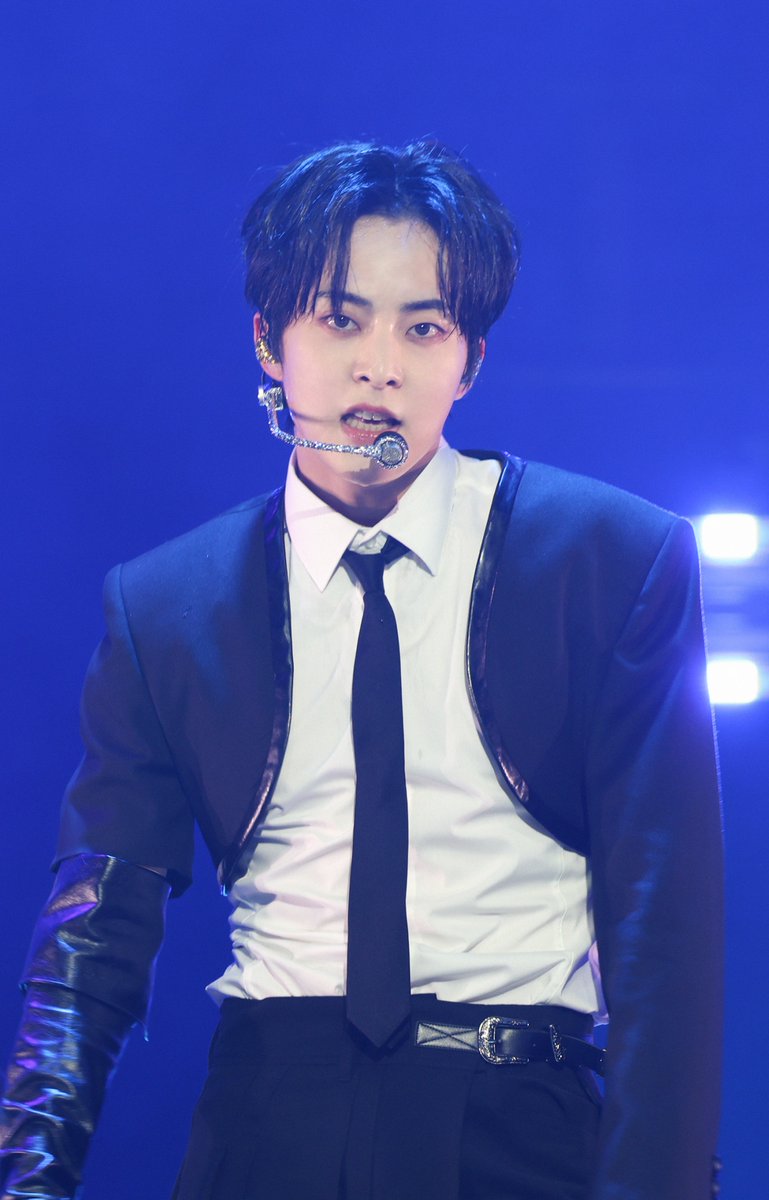 knockknock0408's tweet image. XIUMIN