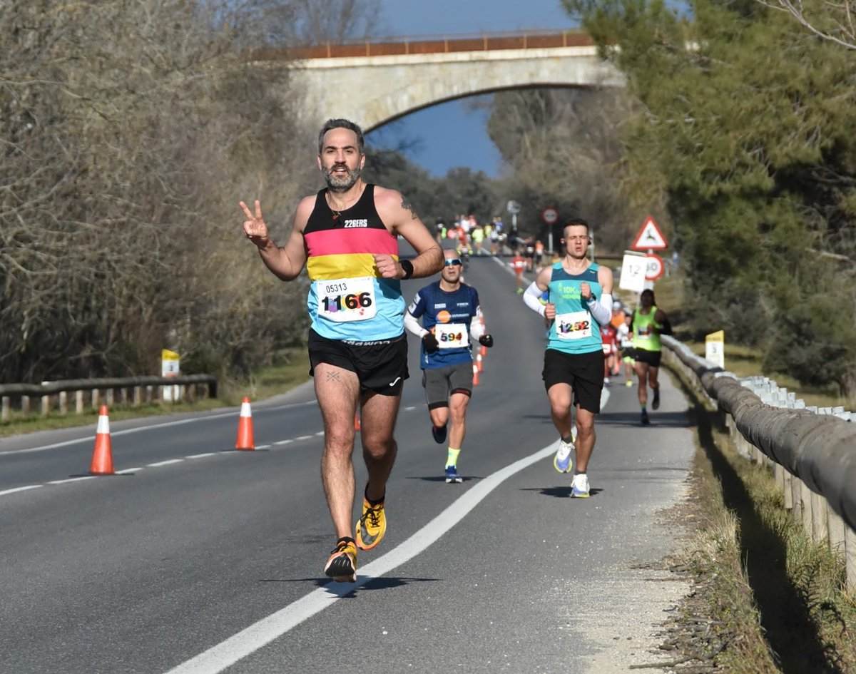 mledesma's tweet photo. El mejor momento para correr fue...

Ayer

El segundo mejor, hoy.
El peor, mañana.

https://t.co/rLsOwf9Kyf https://t.co/OwcwS7GpVt