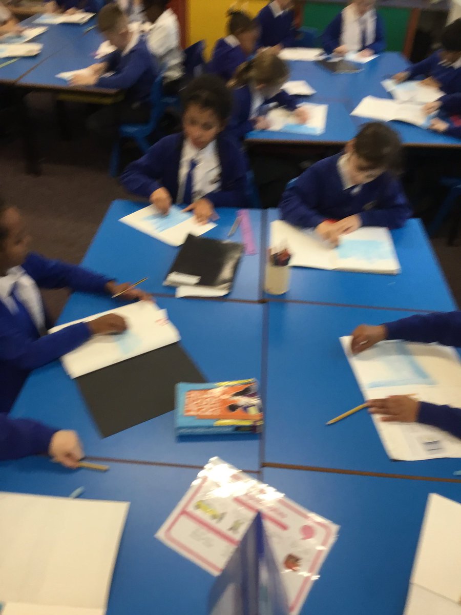 AbbeyPrimary's tweet photo. #y3 have used pastels to create their own interpretation of Shabbat #multifaith https://t.co/46O7XCDd6n