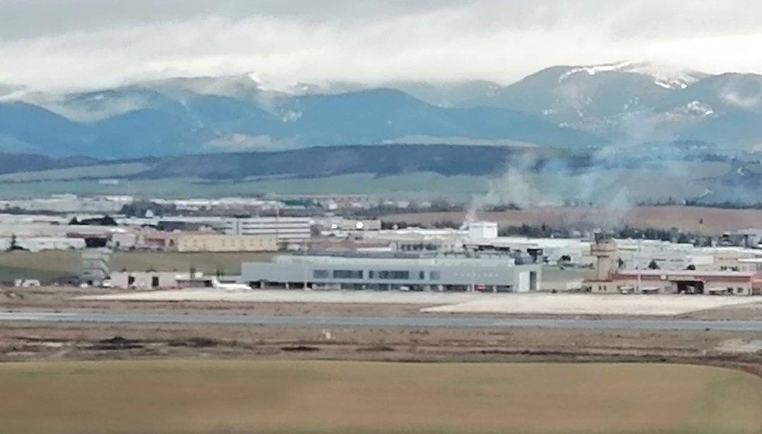 PAMPLONA AEROPUERTO(no oficial) tweet media