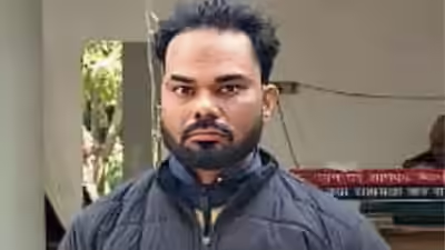 HateDetectors's tweet photo. A 34-year-old labourer who had checked into a hotel at #PatelNagar with his girlfriend allegedly killed her, then slept with her corpse next to him before calling the police on Sunday morning.
The accused, Praveen Kumar, a resident of #SevaNagar in #Nandgram, called the emergency helpline around 7am on Sunday, claiming his partner, Aarti, was unwell.
A police team that arrived at the hotel found Aarti dead in the room.
Kumar was taken into custody after an autopsy revealed that the woman died due to "shock and haemorrhage resulting from ante-mortem injuries".
The post-mortem report found the woman had multiple rib fractures, ruptured lungs and liver, and extensive internal bleeding in the chest and abdominal cavity, DCP (city) Dhawal Jaiswal said, adding the severity of the injuries indicated brutal physical assault.
Investigators said Aarti was a widow and lived with her 16-year-old son, Dakshya, in #Ghaziabad. Kumar was known to the family and had been a friend of her late husband, Rohit Kumar.
ACP Upasana Pandey said Kumar told investigators that he had been in a relationship with Aarti for about one and a half years, though they had known each other since 2022.
During questioning, Kumar claimed that on Saturday evening, they checked into Hotel New Royal King in Patel Nagar around 10pm.
The couple consumed alcohol and food in room number 207. An argument later broke out after he suspected Aarti of being in contact with another man. Police said the dispute escalated into a physical altercation.
According to Kumar's statement, Aarti allegedly slapped him during the argument, after which he began hitting her with his fists and elbows. He told police that she scratched his face in an attempt to defend herself, which further enraged him.
Investigators said Kumar admitted to repeatedly striking her on both sides of her ribs with his fists and elbows.
The assault allegedly took place around midnight. Police said Aarti lost consciousness and collapsed on the bed. Kumar claimed he tried to shake her, but she did not respond. He then remained in the room and later fell asleep on the bed next to her.
Around 7am on Sunday, Kumar woke up and attempted to wake Aarti again. When she failed to respond, he allegedly tried to leave the hotel with his bag without informing staff, the ACP said.
Hotel employees stopped him at the gate, prompting him to claim that his companion was unwell and that he was going to a nearby medical shop.
Staff members subsequently checked the room and found the woman unresponsive. They asked Kumar to alert the police, following which he dialled the emergency helpline (112).
Police said Kumar initially claimed he had no recollection of the night's events as both were intoxicated.
However, officers said the autopsy findings contradicted his account. "There were no visible external injuries, but the internal damage was extensive," an officer said, adding that Kumar appeared to believe the injuries would not be detected.
An FIR has been registered against Kumar under BNS Section 103 (murder). Police have seized forensic evidence from the hotel room, and CCTV footage from the premises. Forensic reports are awaited, officials said.