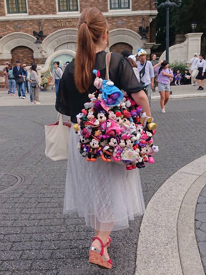 D_mihanono's tweet photo. ミニヲタなのにミニファンのぬいば一生買えない。
まじでコロナ以降、なかなかぬいば集まらなくて悲しい😢😢
（写真は2018か2019） https://t.co/vm55hLTXnO