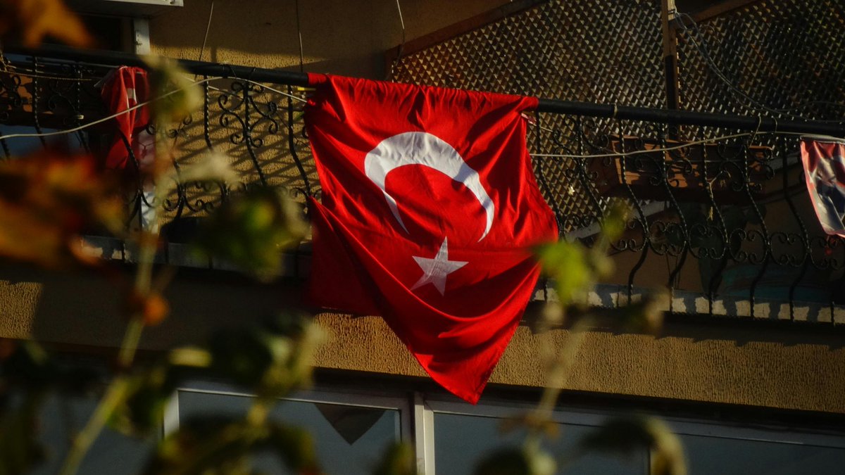 Dünyanın en güzel bayrağısın.