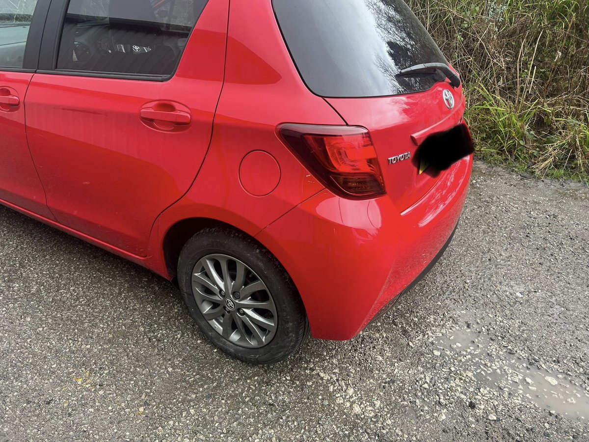 WxMSmart's tweet photo. Yesterday’s Job Rear Bumper Repair !
Built up & returned.
A few Images for the colour match for you.
If you vehicle needs bumper repairs inc Splits, we #PlasticWeld .
#WeRepairAnyCar
#Wrexham #QueensferryCH @chestertweetsuk @NWalesSocial https://t.co/TaftmZeFH3