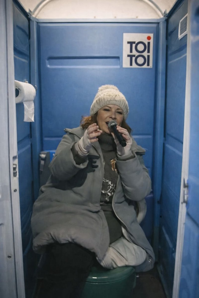 bubamara1512's tweet image. Пустите воду