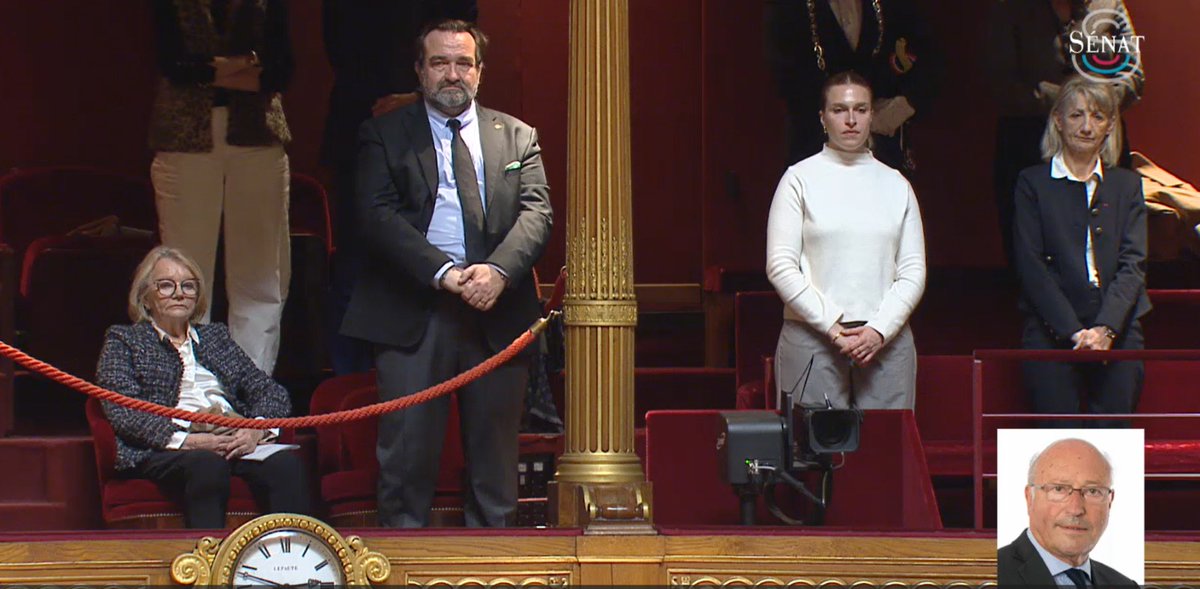 Hier, le <a href="/Senat/">Sénat</a> a rendu hommage à notre ami Gilbert Bouchet. 🙏
Un grand merci au Président <a href="/gerard_larcher/">Gérard Larcher</a> pour ses mots justes et émouvants rappelant son travail, son amour pour la Drôme et sa ville de Tain l’Hermitage mais aussi pour l’homme convivial et attachant qu’il était.