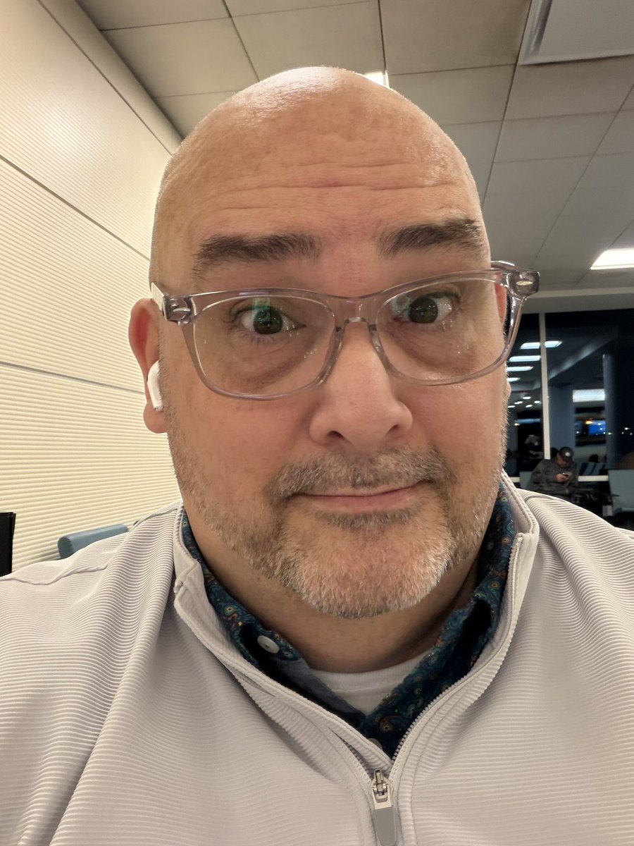 TheFirstMrChip's tweet image. Ya know, I realize it’s 4:30am and it’s super early, but y’all how ‘bout we NOT show up in PJs for a flight?  I mean let’s give some respect to my man Duffy 🤷‍♂️ IJS #FlyBetter #SayNoToPJs #SeanDuffy #SecretaryOfTransportation