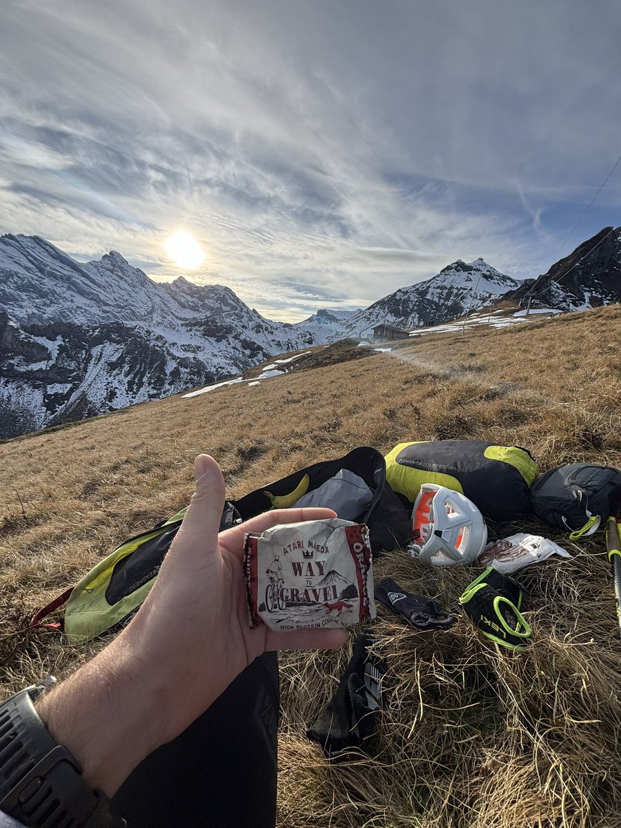 Gosse van der Meer tweet media