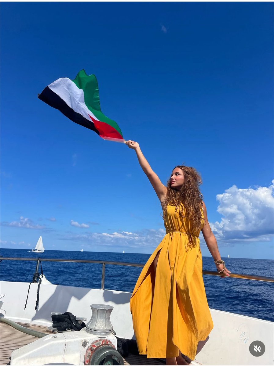 MonirehKazemi's tweet image. Christian Ferrié, französischer Philosoph:

„Im 20. Jahrhundert hat die sogenannte ‚marxistisch-verräterische @dieLinke ‘ nahezu jede echte emanzipatorische Revolution verfehlt – um stattdessen fast ausschließlich autoritäre und totalitäre Regime zu bejubeln: zunächst im Namen…