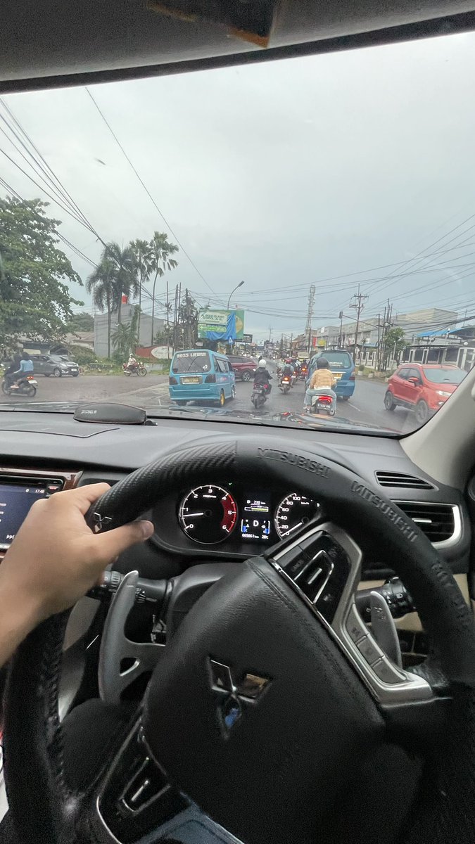 _illusionis's tweet image. How can I be a tuner, builder, and racer? Simple: It’s the love for motorsport. 🏁 Started this journey in junior high and never looked back