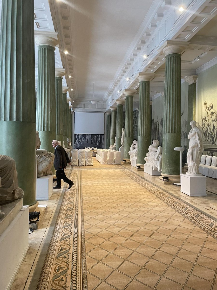 Gavin Kelly tweet media