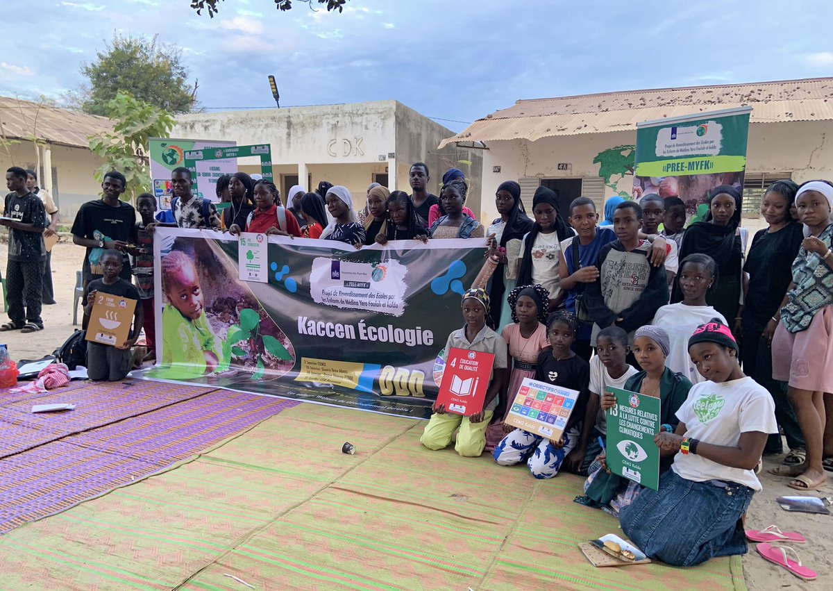 UrgencEco's tweet photo. Cette forte mobilisation traduit l’intérêt et l’adhésion des parties prenantes à une approche inclusive et participative du développement local.

#CEM2_Kolda 
Kaccen des enfants 
@NLinSenegal https://t.co/SyjIUAiBmj