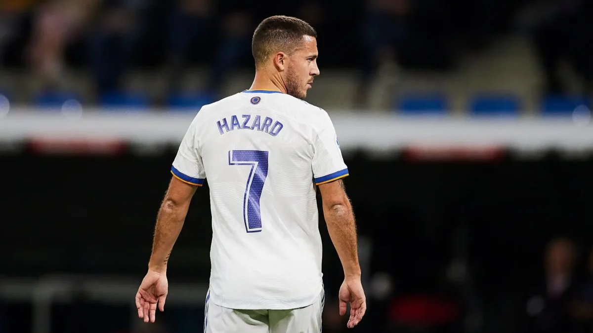 Footballdivecom's tweet photo. What Happened to Eden Hazard? The Real Reasons His Real Madrid Dream Fell Apart 

Eden Hazard broke his ankle, and everything else followed.

https://t.co/Rx3aX0fft9 

#edenhazardretirement
#edenhazardinjury
#hazardankle
#edenhazardrealmadrid https://t.co/GChyqtC03C