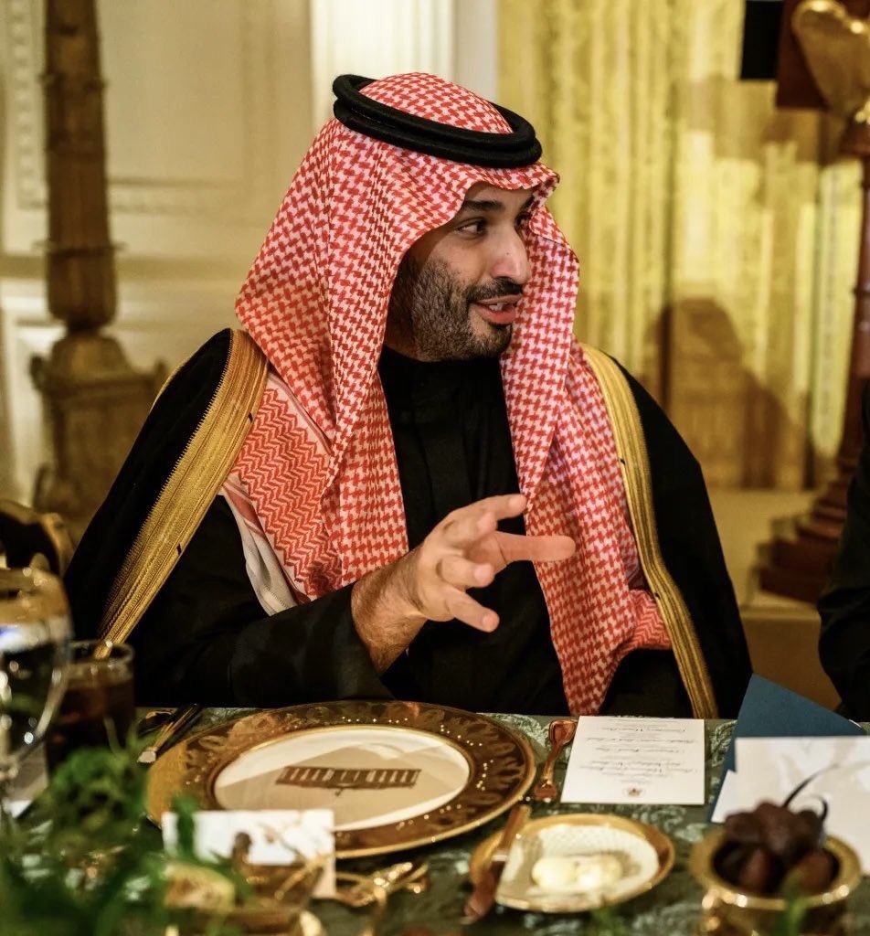 turki_alsubaie3's tweet photo. سمو سيدي ولي العهد #الأمير_محمد_بن_سلمان قائد رؤية لا تعرف المستحيل ، حمل طموح الوطن في قلبه ، فصنع للمملكة مستقبلًا يسبق الزمن. 

حزم في القرار ، وصدق في العمل ، وحب صادق لوطن يستحق الصدارة. 

حفظه الله وسدد خطاه. 🇸🇦❤️ https://t.co/m1yIhXG11j
