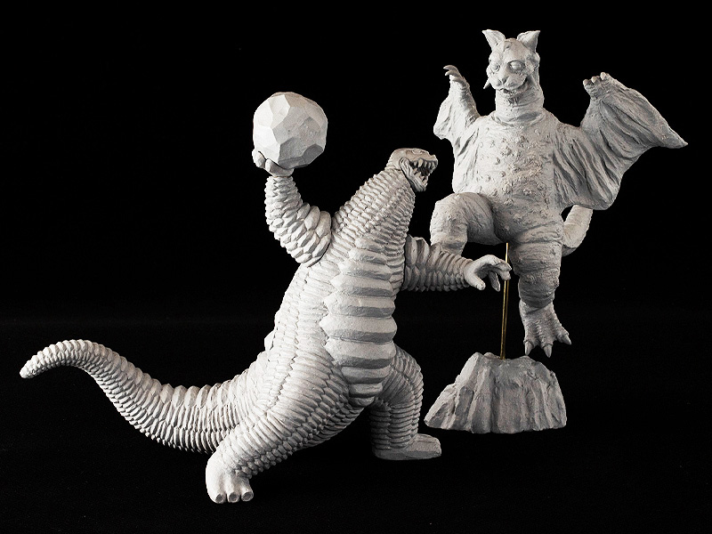 ワンダーフェスティバル   
速水仁司さん×うらまっくコラボ
  
「1/350空想怪獣対決セット
レッドキングVSチャンドラー」
セット価格 20,000円 

チャンドラー（ベース付き 本体約13cm） 
原型制作 うらまっく
現在パーツ分割＆仕上げ中です

#WF2026W #ウルトラ怪獣WF