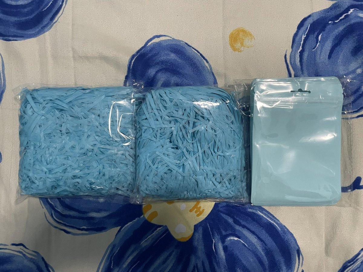 cartityun's tweet photo. t. wts lfb ph packing mats nct 127 dream txt 

blue shredded paper &amp; 12 pcs blue ziplock window pouch

— ₱50 each + sf
— mod: j&amp;t | loc: silang, cavite

reply/dm mine to claim! https://t.co/UVucJM0zVA