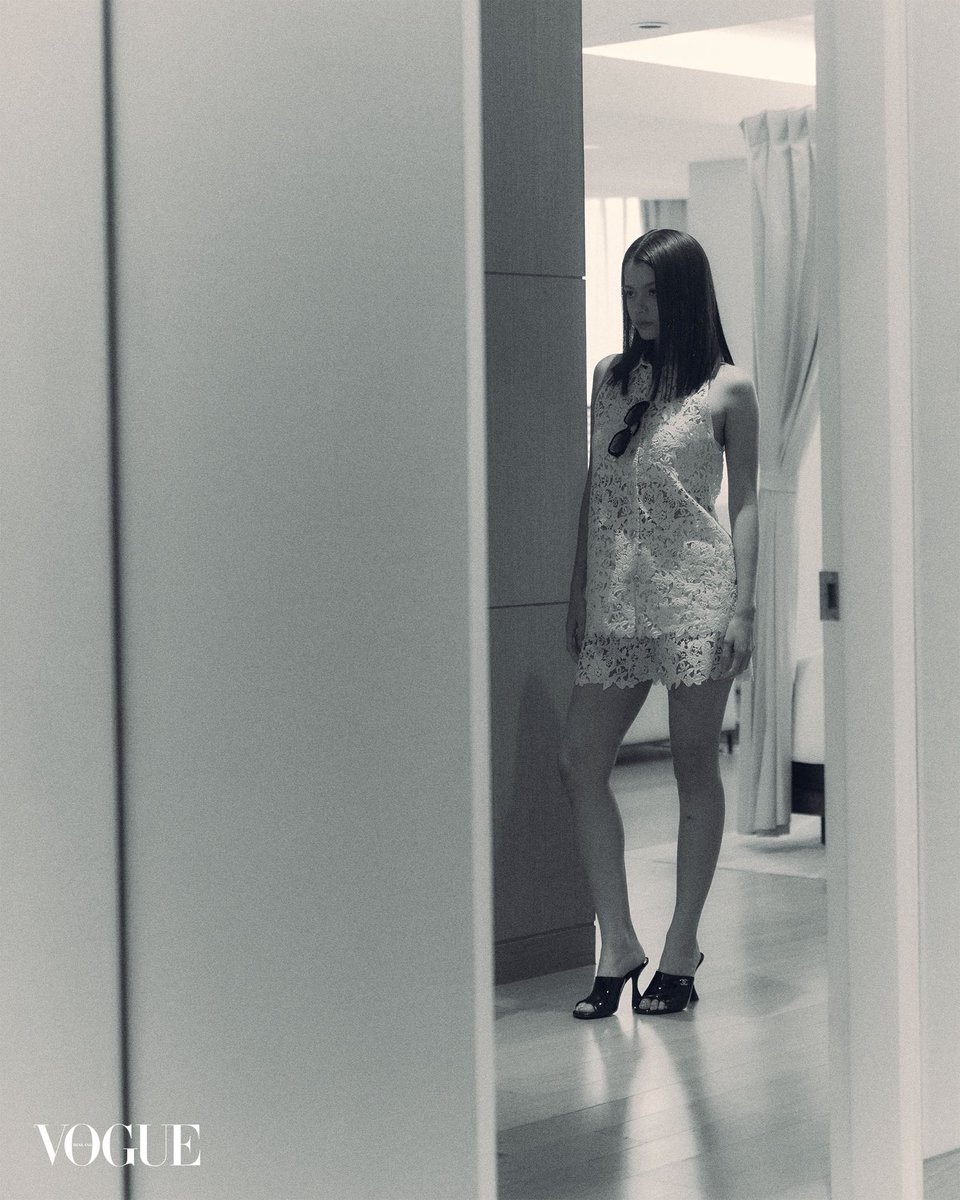 VogueThailand's tweet image. 