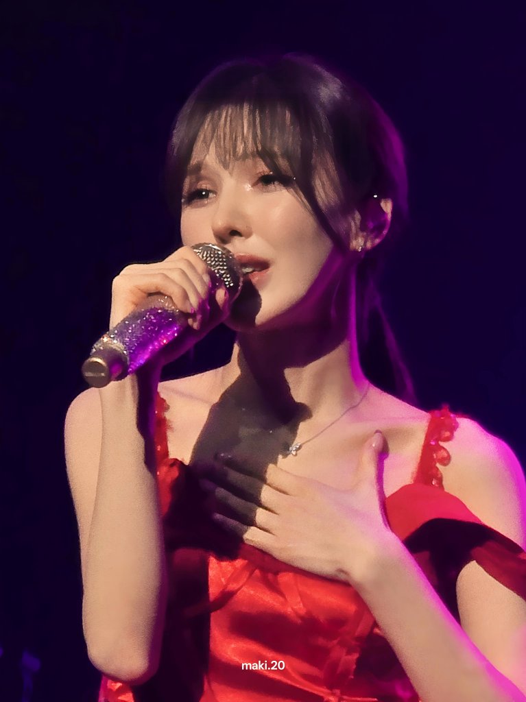 251220 WENDY W:EALIVE in KL
❤️🖐️

#WENDY #웬디 #WEALIVE #WENDY_WORLDTOUR_IN_KL #WendyInKL #WEALIVEINKL