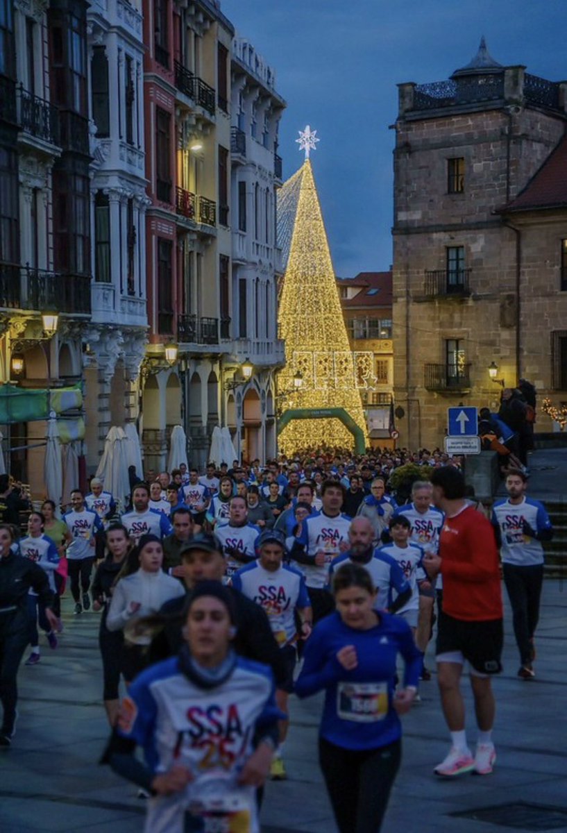 Avilesina_'s tweet photo. 🔷XXXVIII @TotalEnergiesES San Silvestre Avilés 2025
En la web de la Atlética tienes los álbum de fotos de la Sansil 2025 ( seguiremos incorporado fotos de las minisansilvestres y de los podiums). Visita https://t.co/JHRsvSVFsK y búscate 
Fotos de @josluga y Santos Pérez https://t.co/trbgq9HSCf