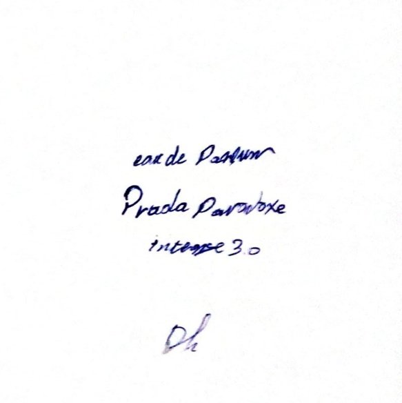 kingVarthur's tweet image. * المقدمة: نيرولي، مندرين، برغموت.

* الوسط: ياسمين، زهر البرتقال، مسك الروم.

* النهاية: باتشولي، فانيليا، عنبر.
#غموض #القوس