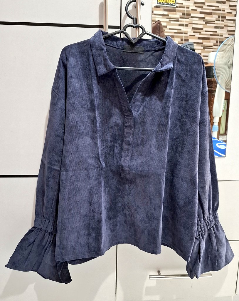 wpdiznh's tweet photo. wts! kemaja &amp; blouse 40k
detail bisa DM atau ke ig: lapak.bywap2
#zonajajan #zonauang️ #preloved https://t.co/D902rhqUQK