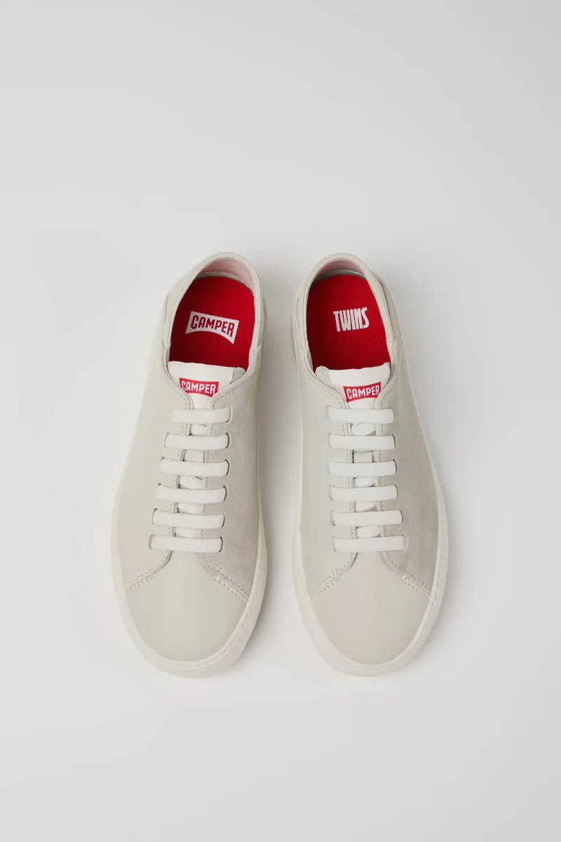 SALE!!! NOW £89

Camper Women's K201670 Twins Nubuck Leather Sneakers Multi White.

Multicolor nubuck and leather women's sneakers with OrthoLite® Recycled™ footbeds, elastic laces, and EVA outsoles (20% recycled).

f.mtr.cool/tqzsjftjev