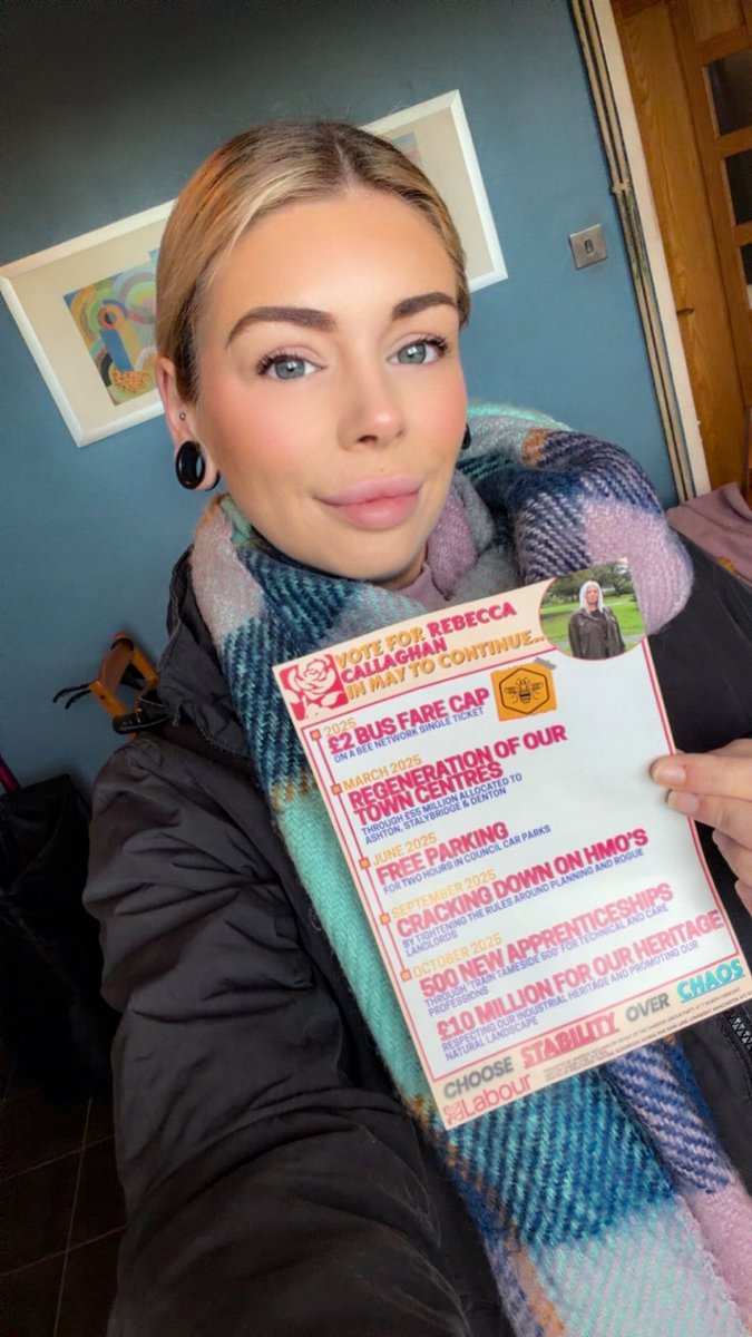 RebCallaghan_'s tweet image. Out leafletting in Droylsden West today 🌹
Say hello if you see me. ☺️
This May, choose stability over chaos.

#Tameside #Droylsden #DroylsdenWest #Labour #TamesideLabour