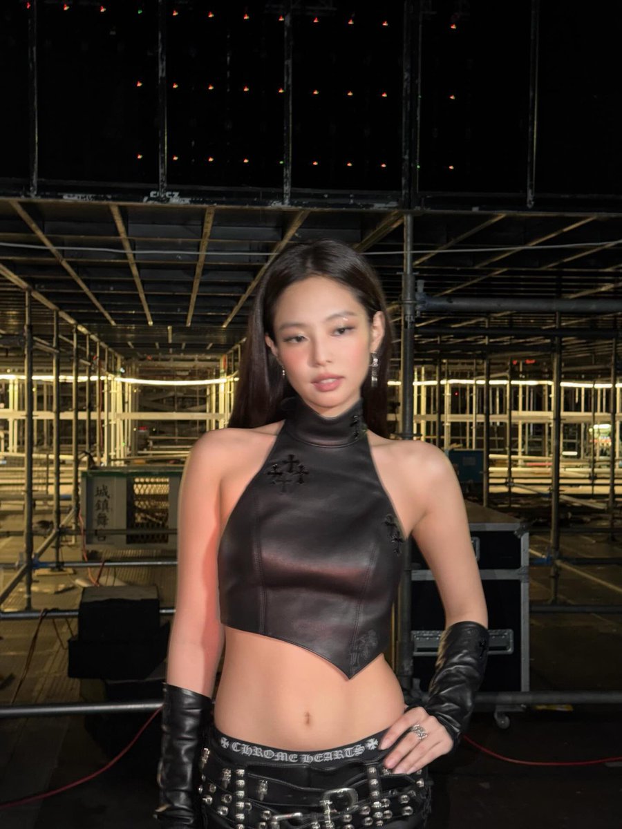 9ulovejenn1e's tweet image. หน้าชีเจนนี่2026คือเริ่ด กูต้องเลิกเพ้อถึงยุค2018ได้ระ