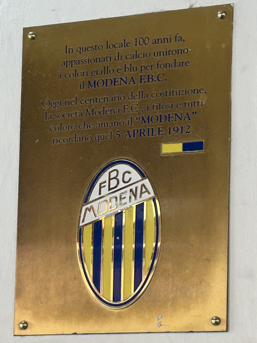 Colazione dove nacque il Modena
<a href="/Modena_FC_1912/">Modena F.C. Official</a>