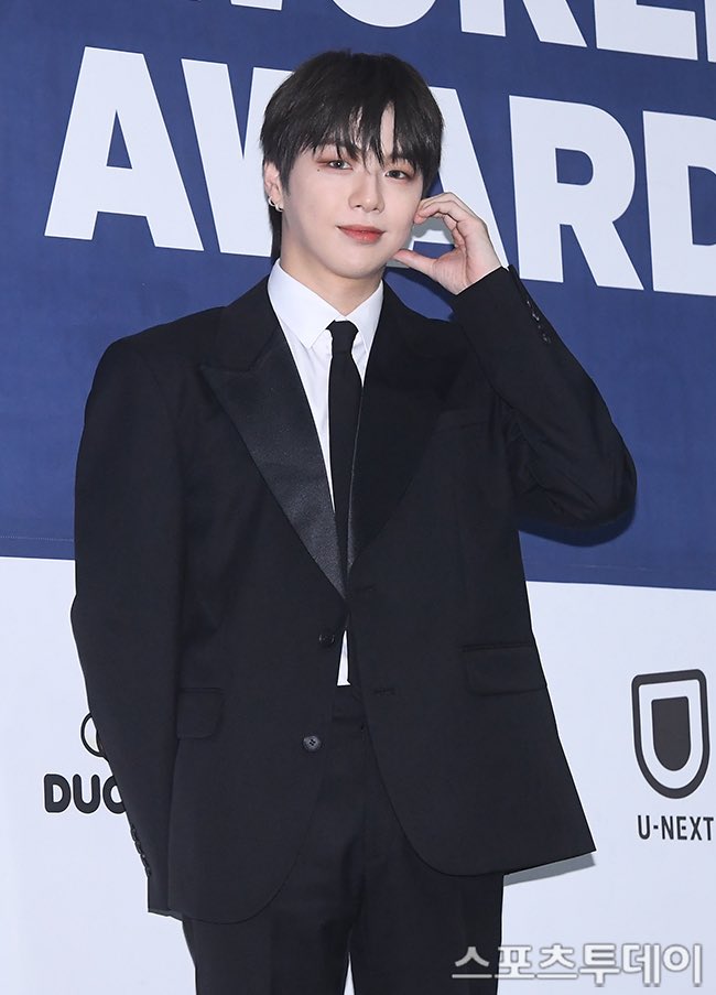 คังแดเนียล จะเข้ากรมฯ 9 ก.พ. นี้ค่ะ
โดยจะเข้าประจำการในกองทัพบก 🥹

#KangDaniel