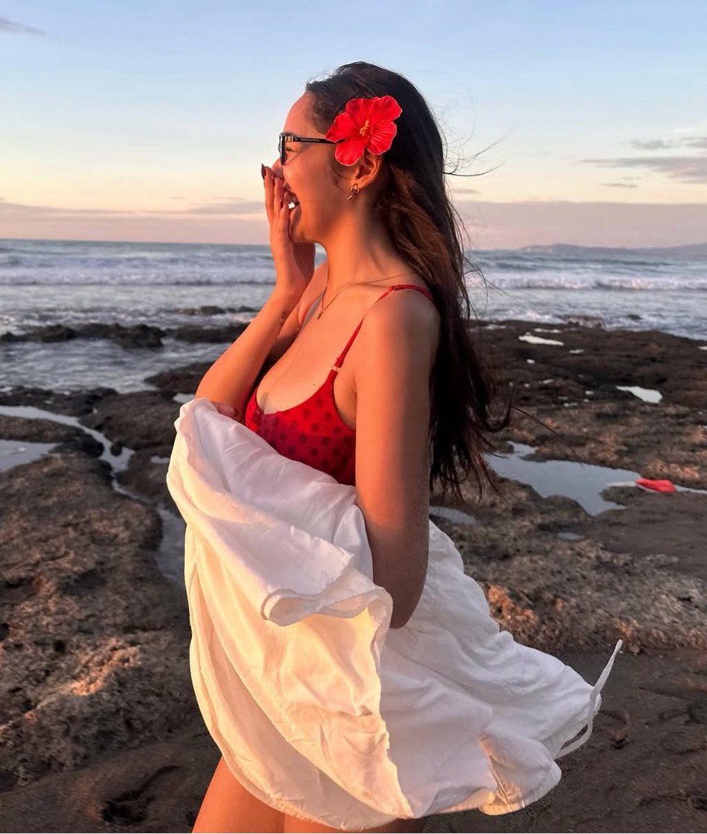 blytheworldwide's tweet photo. [📹] 𝓤𝓹𝓭𝓪𝓽𝓮 

Andrea Brillantes' latest instagram update. 
"❤️." 

🔗:https://t.co/r05nQmJfBQ

@iamandrea_b | #AndreaBrillantes https://t.co/FCU0pbRwNG