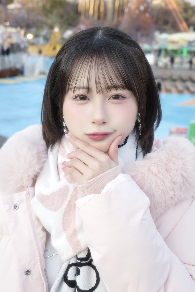 ノイミー　尾木波菜 ≠ME尾木波菜が「週刊プレイボーイ」表紙＆巻頭グラビアに登場