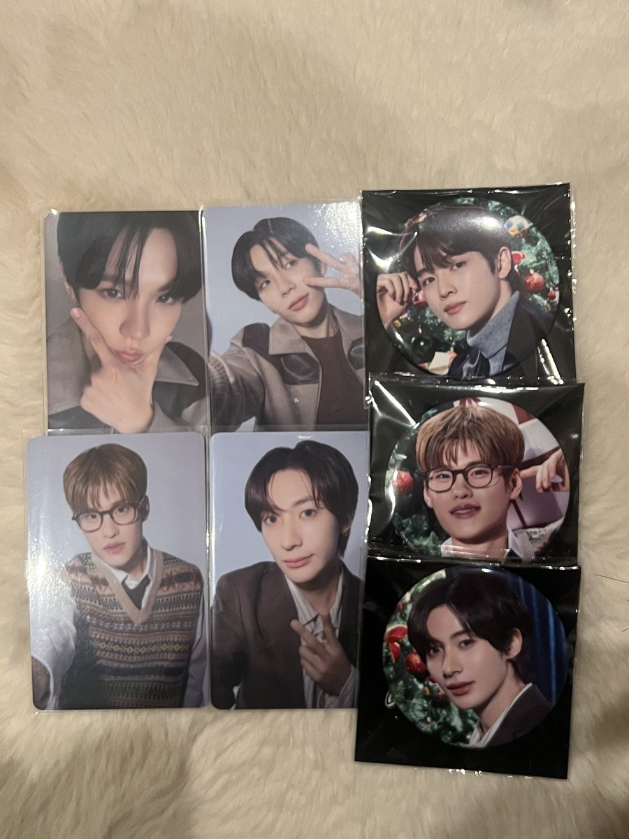 .𝜗𝜚 tweet media