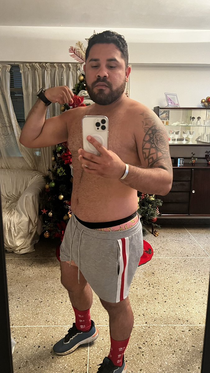 Humildemente! Allí vamos. Dándole duro!!!!