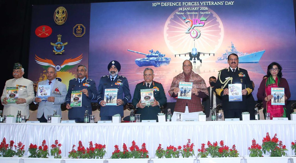DeccanChronicle's tweet photo. Defence Minister #RajnathSingh led the 10th Defence Forces Veterans’ Day at Manekshaw Centre, Delhi Cantt, paying tribute to veterans as living pillars of our nation. Honouring #OperationPawan heroes, reaffirming welfare via #OROP, #ECHS &amp; telemedicine. https://t.co/EG3rbKO1Mh